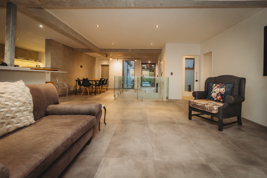 4 Bedroom Property for Sale in Herolds Bay Western Cape